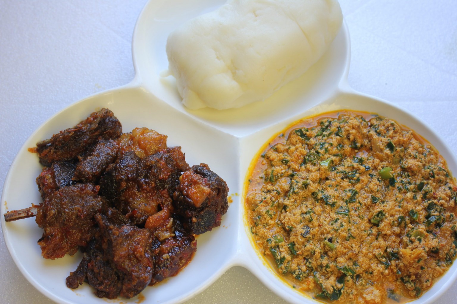 african-signature-meal-traditionally-eaten-with-your-hand